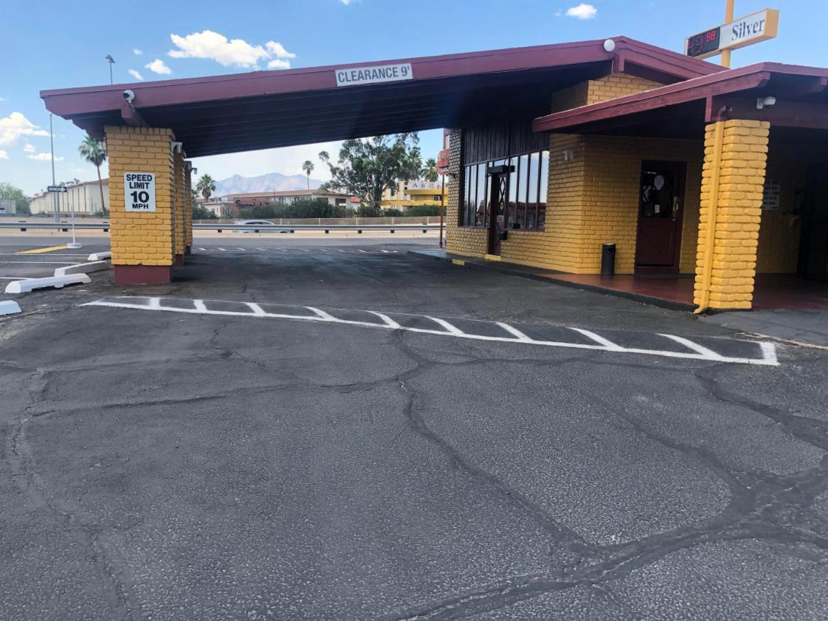 Silver Hotel Tucson Airport Exterior foto