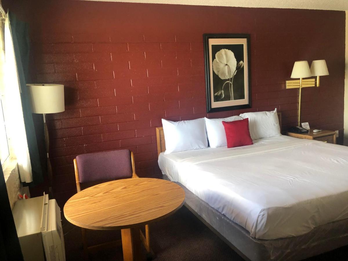 Silver Hotel Tucson Airport Exterior foto